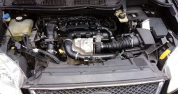 Prodaje se ford c-max 1.6 tdci 2005. godina.