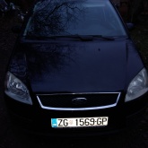 Prodaje se ford c-max 1.6 tdci 2005. godina.