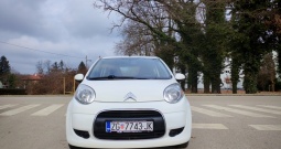 Citroën C1 1,0 SX 2012 godina.Klima,Vlasnica
