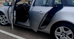 Insignia, 2.0 CDTi, karavan, 2013.g.