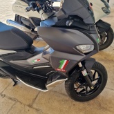Aprilia sr gt 200 Limited moguca zamjena