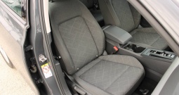 VW Golf VIII 1.0 eTSi DSG