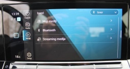 VW Golf VIII 1.0 eTSi DSG