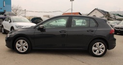 VW Golf VIII 1.0 eTSi DSG
