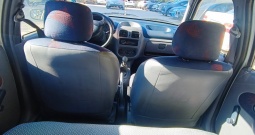 Renault garažiran reg bez hrđe prodaje se