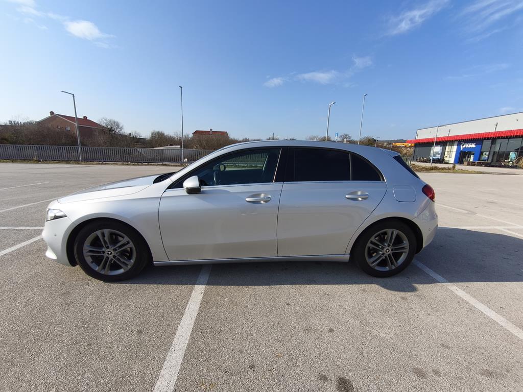 Mercedes-Benz A180d Sport
