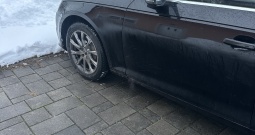 Audi a4 avant 2.0 190ks