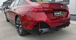 Ima sve ! BMW 550e M 489ks-4x4++Zaokretni zadnji kotaci-2025 proč opiis