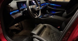 Ima sve ! BMW 550e M 489ks-4x4++Zaokretni zadnji kotaci-2025 proč opiis