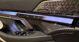 Ima sve ! BMW 550e M 489ks-4x4++Zaokretni zadnji kotaci-2025 proč opiis