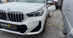 Ima sve ! Bmw X1 30e m 326 ks 4x4 benz-struja plug in hybrid—panorama