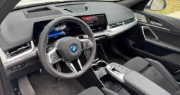 Ima sve ! Bmw X1 30e m 326 ks 4x4 benz-struja plug in hybrid—panorama