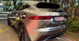 Jaguar R-dynamic plug in hybrid 309ks benz+electric 4x4-pametna kupnja