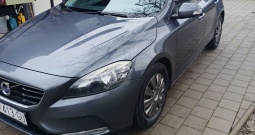 Volvo V 40 D2