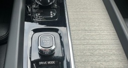 Snizeno! Volvo XC60 B5 AWD Inscription automatik