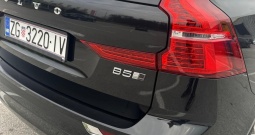 Snizeno! Volvo XC60 B5 AWD Inscription automatik