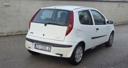 Fiat Punto 1.2 Dynamic 44kw - registriran do 04/2026