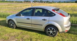 Prodajem Ford Focus 1.4 benzin