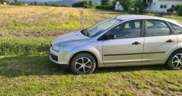 Prodajem Ford Focus 1.4 benzin