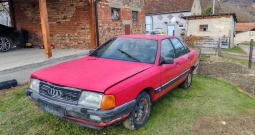 Audi 100 2.3E