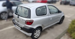 Toyota Yaris 1.0 - registriran, ispravan