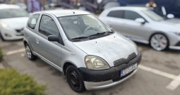 Toyota Yaris 1.0 - registriran, ispravan