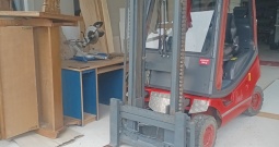 Prodajem viličar Linde h18 plinski 9000h 2004g