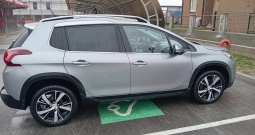 Peugeot 2008, 1.6 HD Blue