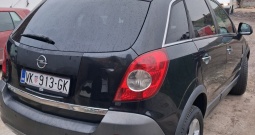 Osobni automobil Opel Antara