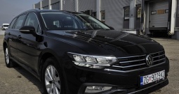VW Passat B8 Variant 2.0 TDI DSG | 2021.
