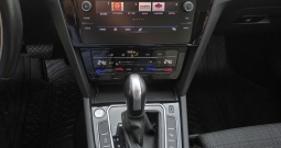 VW Passat B8 Variant 2.0 TDI DSG | 2021.