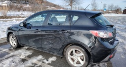 Mazda 3 1.6 Dizel, uredno servisirana, reg. do 10/2026