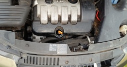 Seat Alhambra 2.0, dijelovi