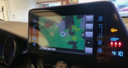 Toyota C-HR 1.8 hibrid, automatik, 2018. g. grijana sjedala