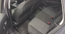 Peugeot 308 1.6 hdi blue 120 ks