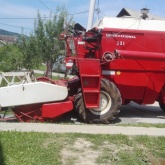 Kombajn International 321