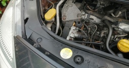 Prodaje se Renault megane scenic 2 1.9dci