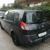 Prodaje se Renault megane scenic 2 1.9dci