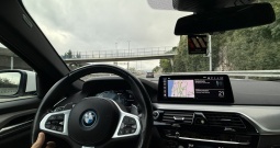 2021 BMW 530e xdrive touring m sport - plug-in hybrid – 292 ks