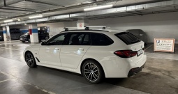 2021 BMW 530e xdrive touring m sport - plug-in hybrid – 292 ks
