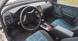 Mercedes - Benz W202 C220D | REG 18.10.2026.