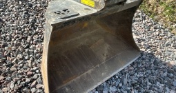 2015 Mini bager Case CX18B S2