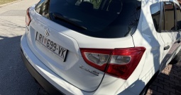 Prodajem Suzuki sx4 s-cross, 2015. god. benzinac, prvi vlasnik, servisna knjiž.