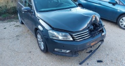 Vw Passat 2.0 tdi 2011.g, comfortline karamboliran
