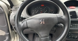 Peugeot 206, 1.4 benzin, 1. Vlasnik, samo 88ooo kilometara, automatska klima