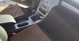 Prodaje se Ford Mondeo karavan