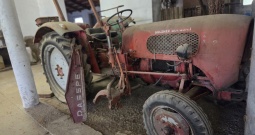 Traktor Güldner Burgund A3KA 25KS