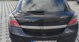Opel Astra H GTC 2008 g