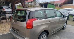 Peugeot 5008 1. 6 hdi u super stanju sa samo 170000 km-kartice