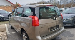 Peugeot 5008 1. 6 hdi u super stanju sa samo 170000 km-kartice